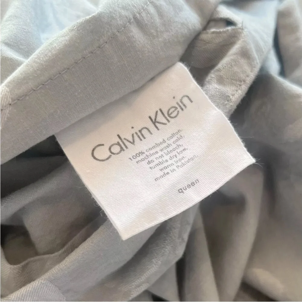 RARE Calvin Klein Damask Floral QUEEN Duvet Cover Light Ocean Blue Gray Jacquard